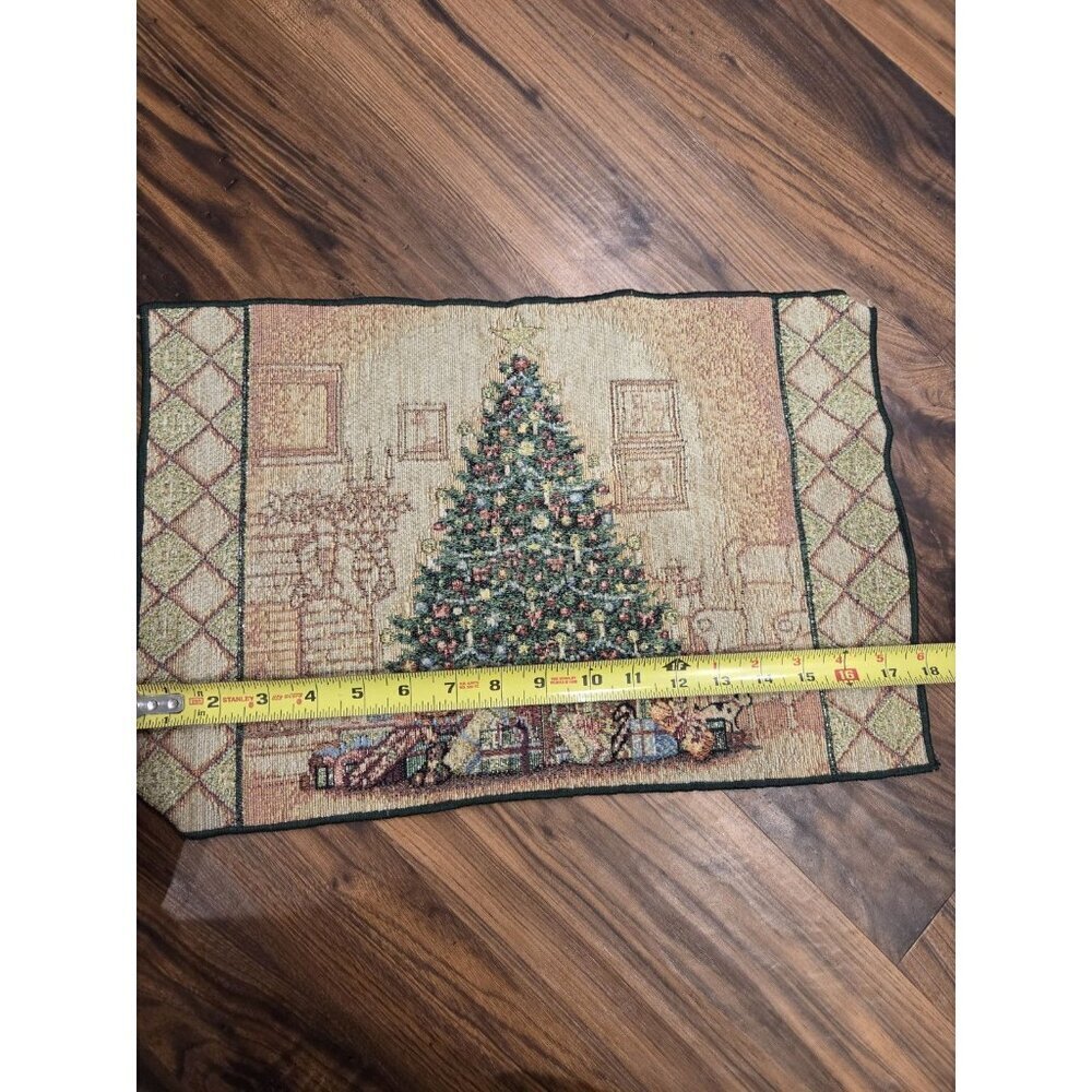 Vtg Christmas Tree Scene Woven Tapestry Placemat Presents Fireplace 11.5x18 - Picture 7 of 8